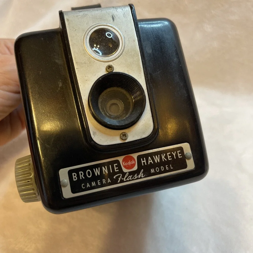 Vintage Kodak Brownie Hawkeye Flash Model Box Camera‎ Black Bakelite 620 Film